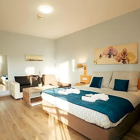Orchidea Wellness Aparthotel